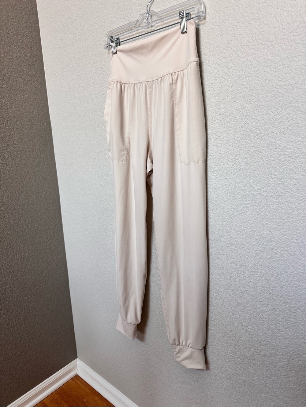 rae mode High Waist Jogger Pant Oatmeal Women’s M Travel Athleisure